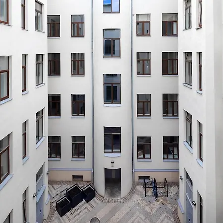 Apartment Modern Design In Center *